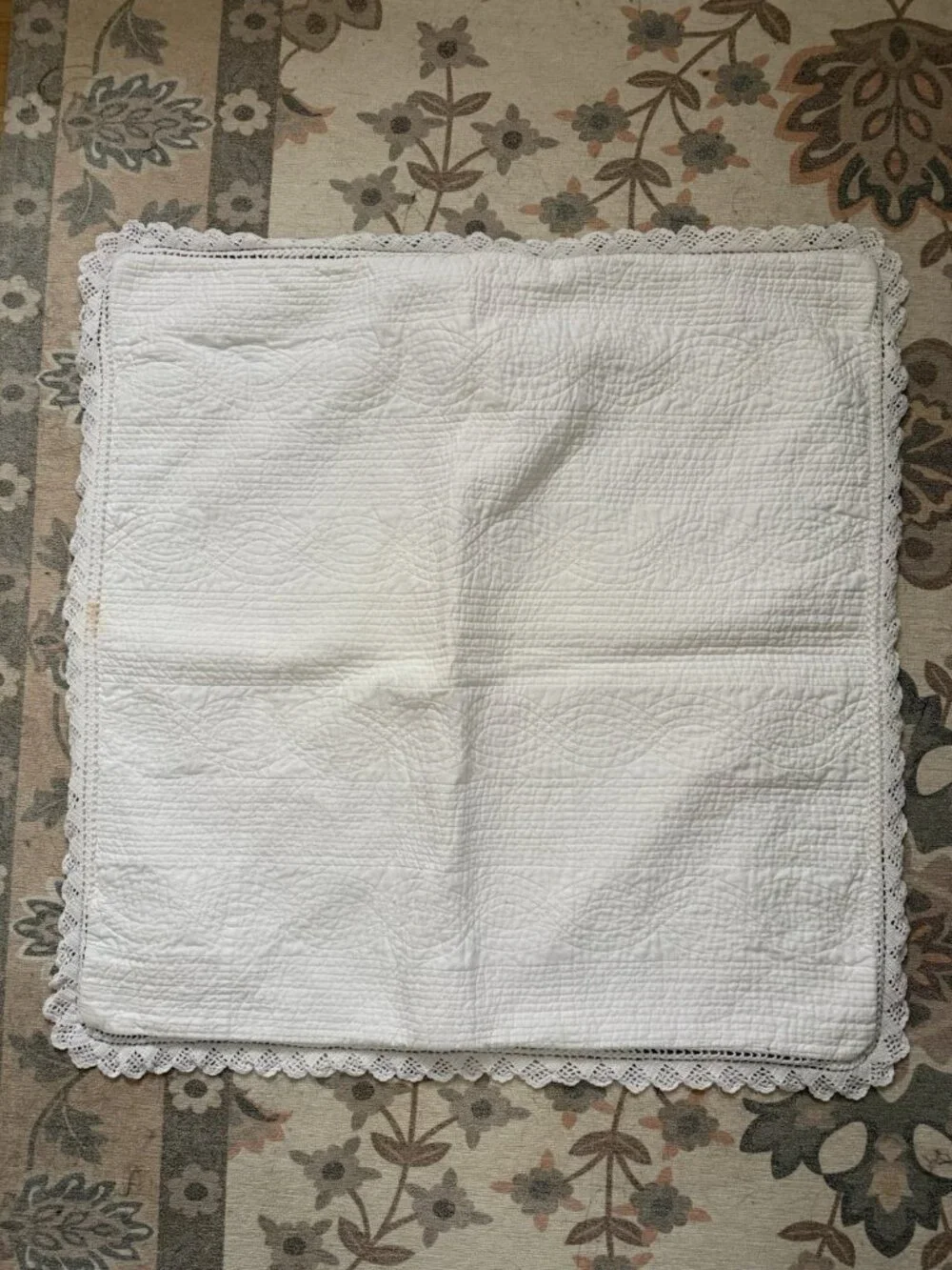 Vintage Ralph Lauren White Matelasse Crochet Quilted Large Pillow Shams 30x30